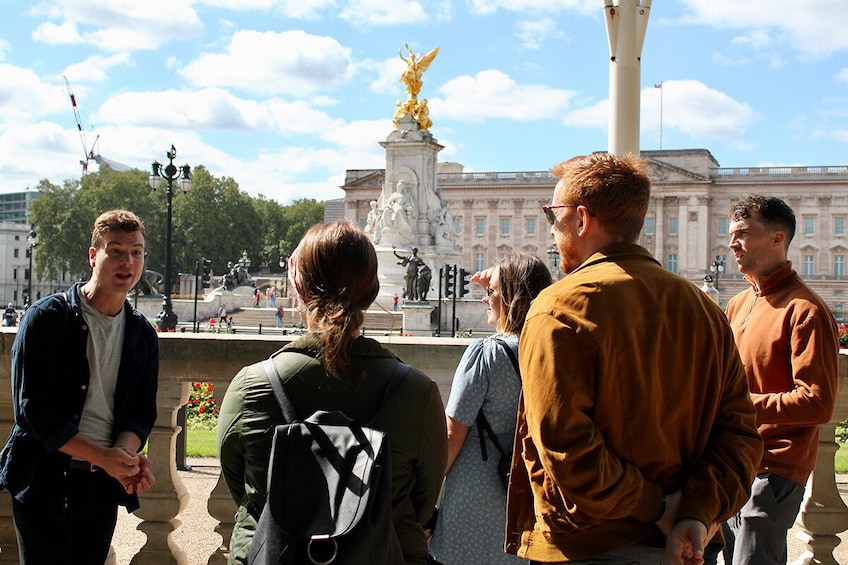 London in One Day: Must See Sites and Changing of the Guards