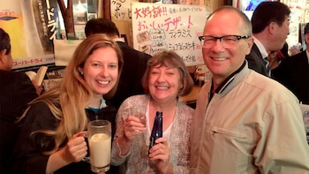 Private Local Japanese Izakaya Bar-Hopping Tour