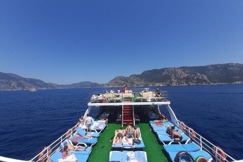 Full-Day Glass bottom Semi Submarine Cruise in Marmaris