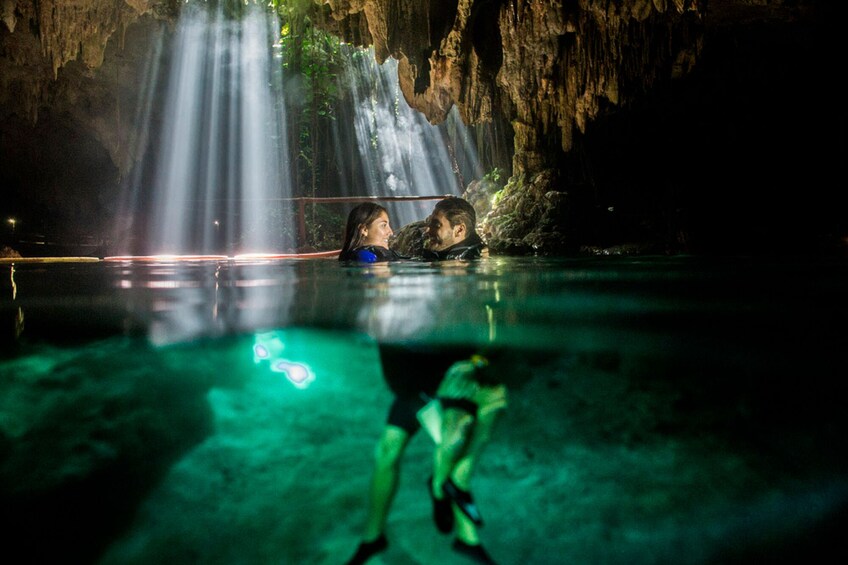 Cargar foto 3 de 9. Day Trip to Tulum & Cenote