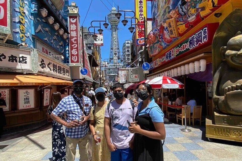 Osaka 6hr Instagram Highlights Private Tour with Licensed Guide