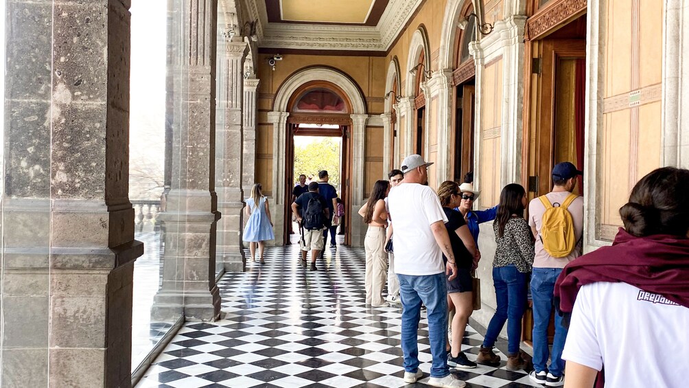 Chapultepec Castle & Anthropology Museum Tour