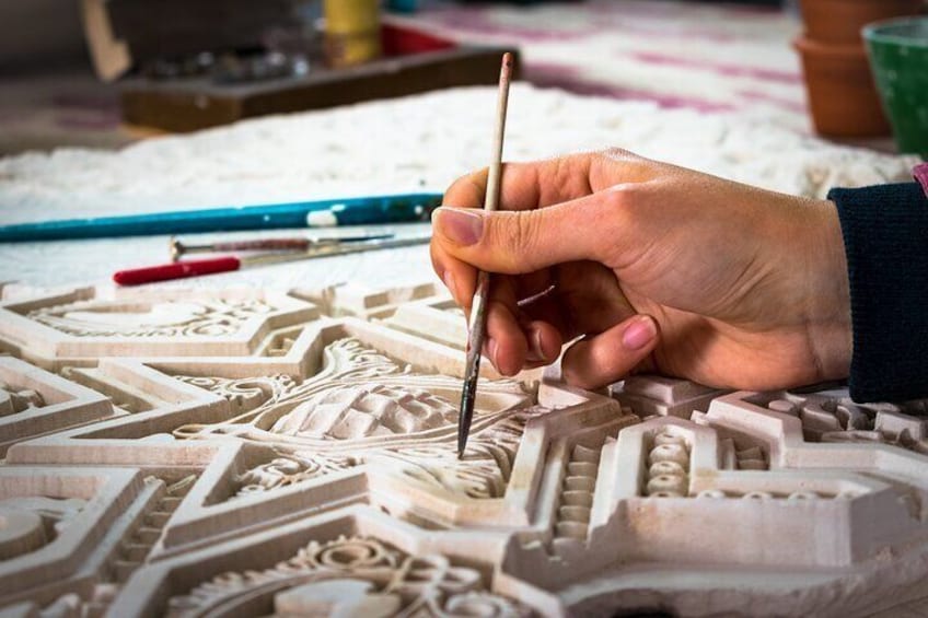 Guided visit Nasrid Crafts Workshop