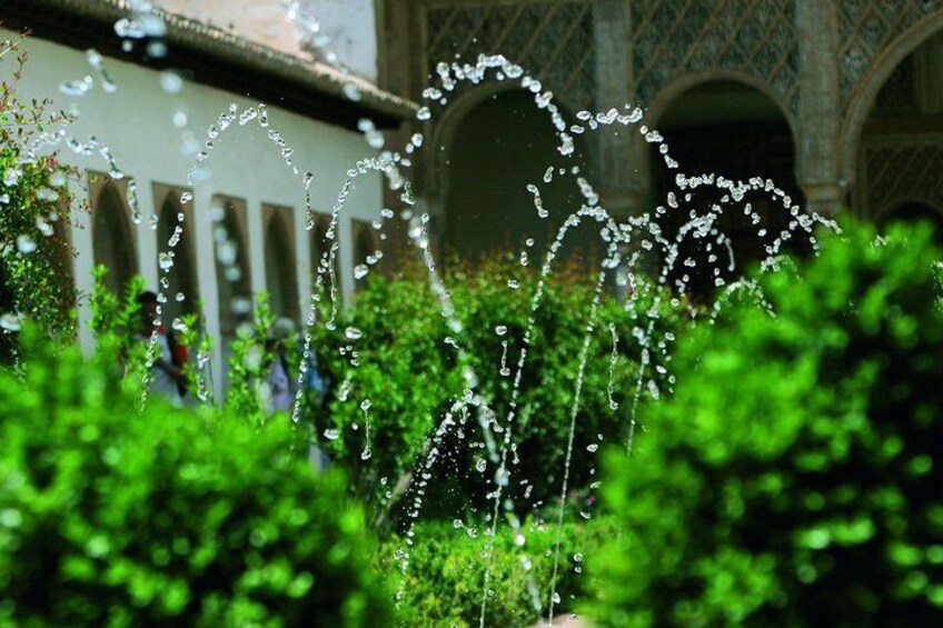 Patio de la Acequia, Generalife