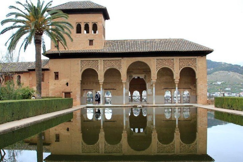 Palacio del Pótico, El Partal