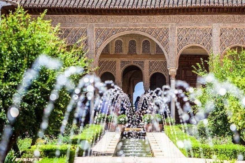 Patio de la Acequia, Generalife