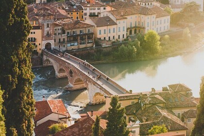 Small Group Guided Tour to Verona from Padua