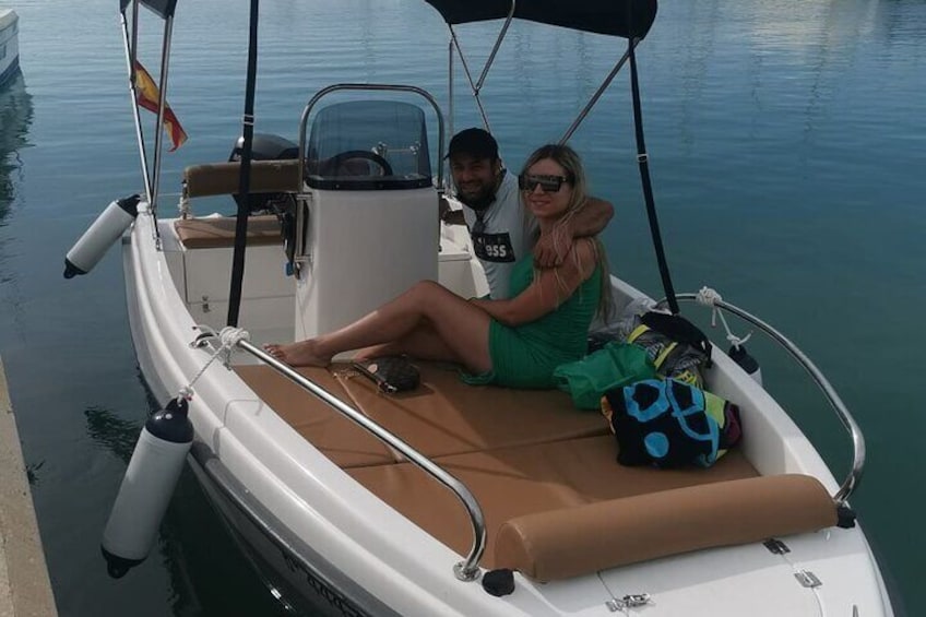 Boat rental without license in Benalmádena