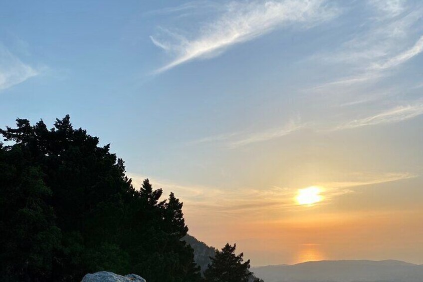 Sunset hiking from Salakos to Profitis Ilias
