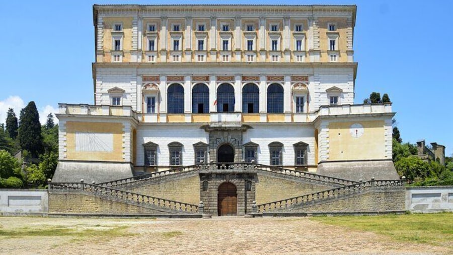 Villa Farnese in Caprarola, masterpiece of Renaissance architecture – Private Tour