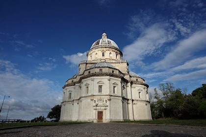 Todi, masterpiece of Middle Ages and Renaissance – Private Tour