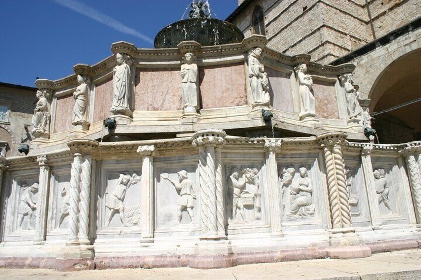 Perugia, from the Etruscans to the Middle Ages and the Renaissance – Private Tour