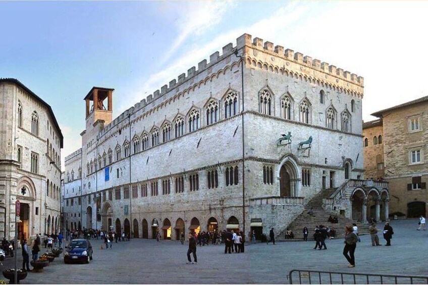 Perugia, from the Etruscans to the Middle Ages and the Renaissance – Private Tour