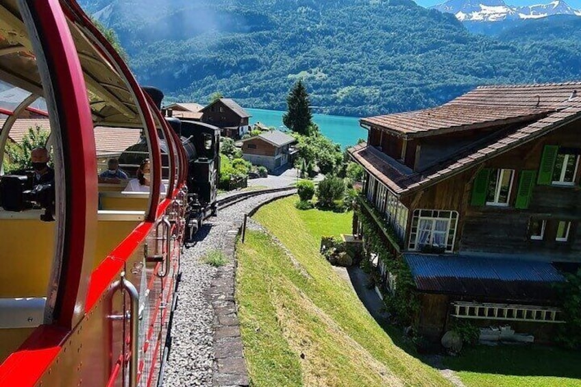 Private Tour to Bernese Alps with Steam Train and Lake Cruise