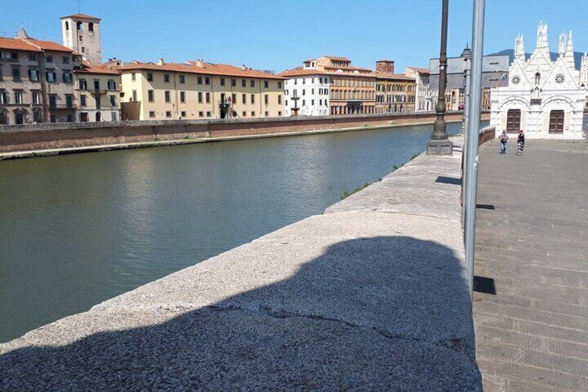 Walking Tour In Pisa