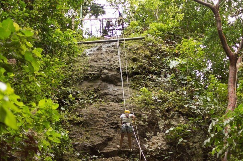 Arenal Volcano rappeling