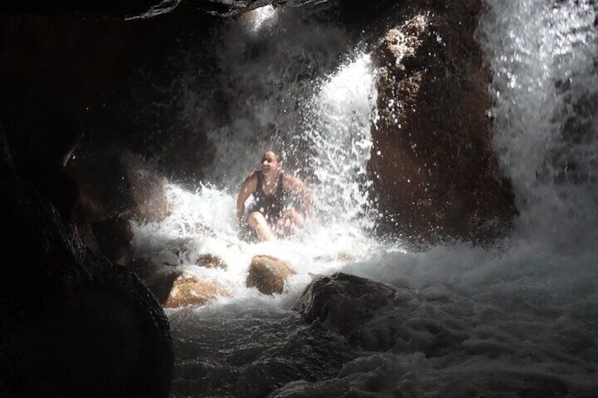 La Leona Waterfall Adventure Tour