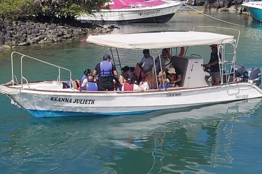 Santa Cruz Galapagos Bay Tour: Adventure, Snorkel and Hike
