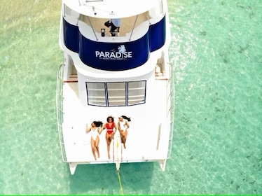 Paradise Island VIP - Croisière en yacht à Cayo Arena avec déjeuner