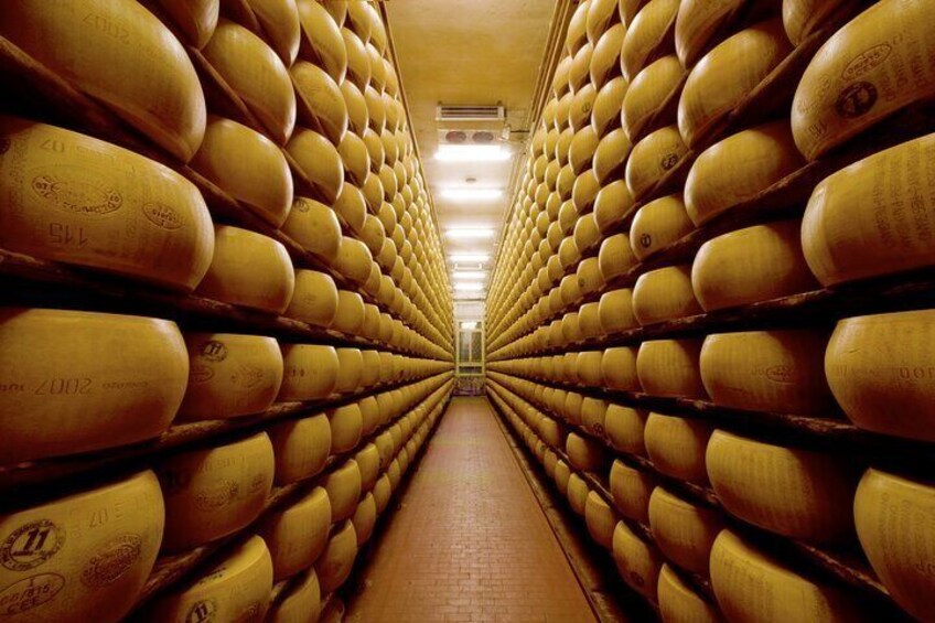 Parmigiano-Reggiano Tour and tastings