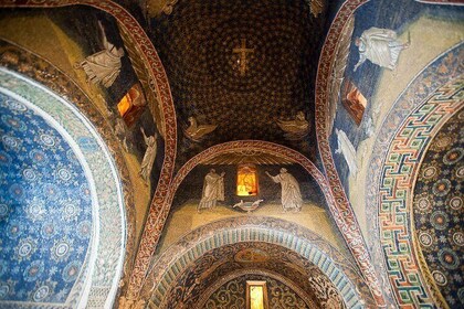 Wonderful Ravenna, visit 3 UNESCO sites with a local guide on a private tou...