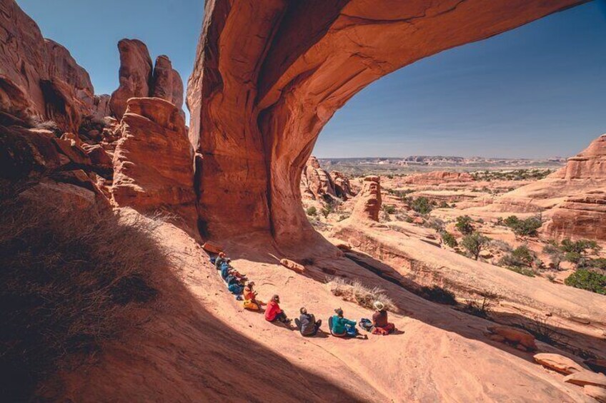 Full-Day Private Hiking Tour in Arches or Canyonlands National Park 