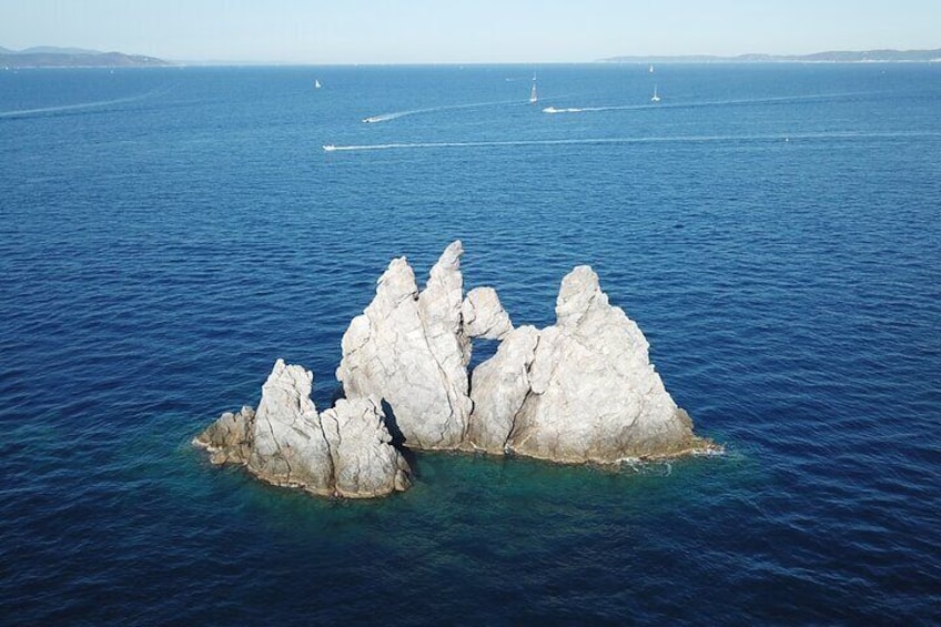 Rock of Medes