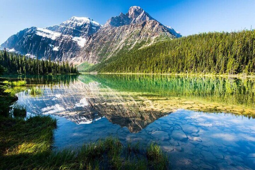 3-D Tour Banff - Columbia Icefield - Jasper from Calgary (Airport Transfer)