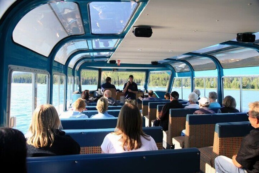 3-D Tour Banff - Columbia Icefield - Jasper from Calgary (Airport Transfer)