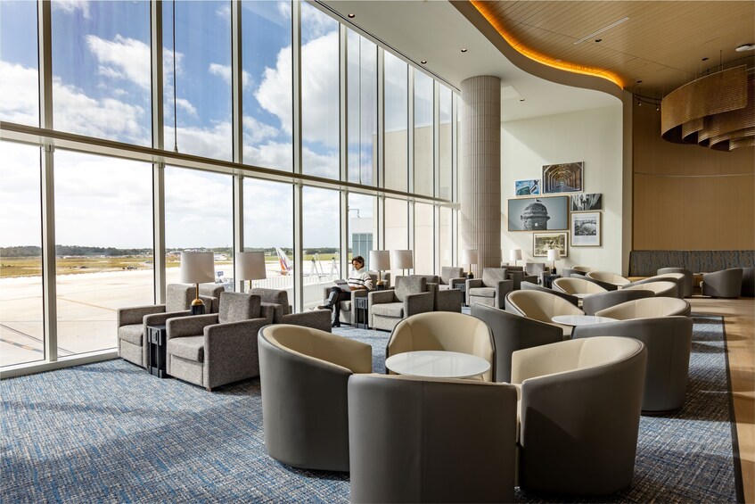 MCO Orlando International Airport: Plaza Premium Lounge