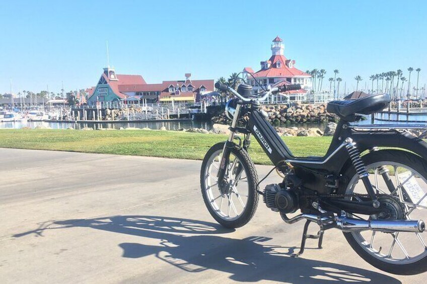 Long Beach California Vintage Moped Rental 24Hour
