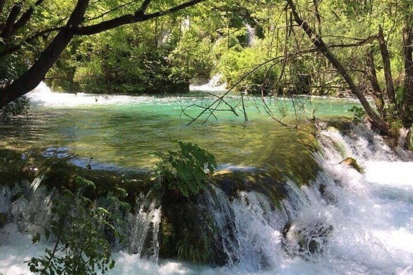 Private Tour from Zadar to Zagreb with Plitvice Lakes