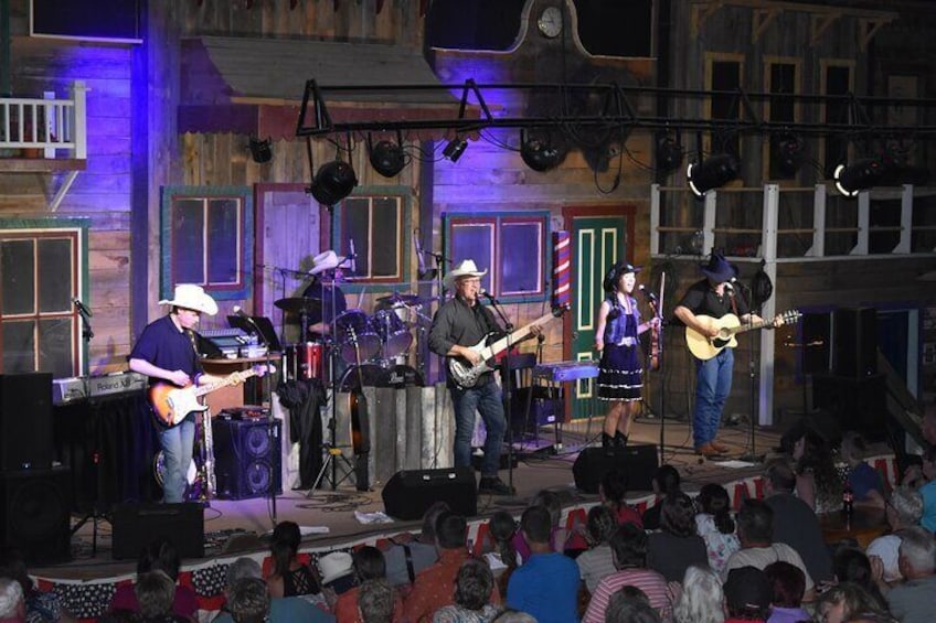 Roller Coaster Tickets with Dinner and Show in Rapid City