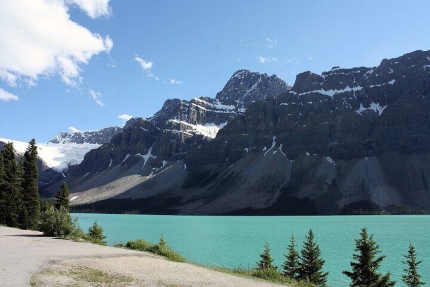 4-Day Authentic Banff, Jasper and Glacier Tour Package