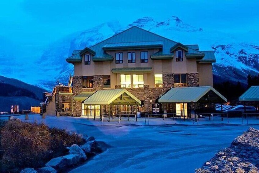 4-Day Authentic Banff, Jasper and Glacier Tour Package
