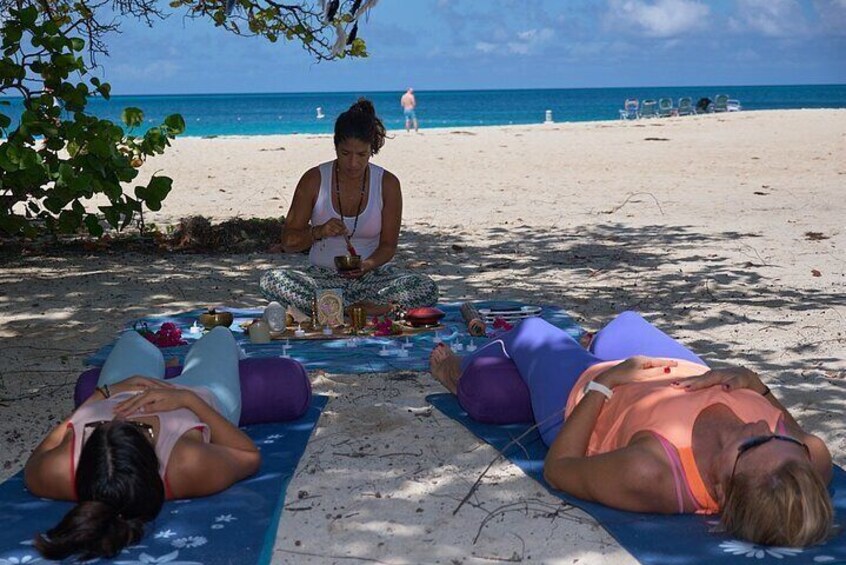 Sound healing & meditation session at Eagle Beach