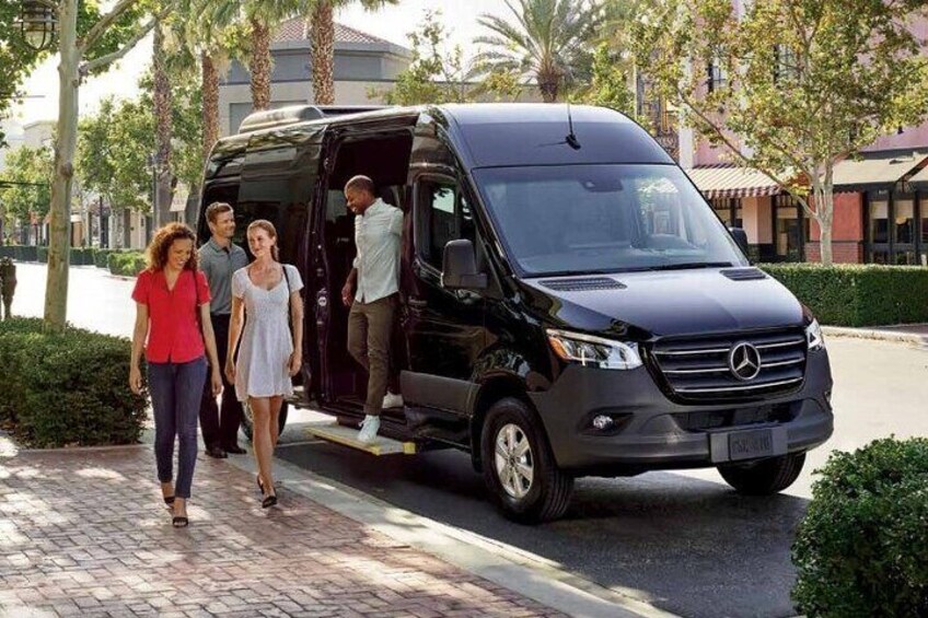 Luxury Mercedes Transportation
