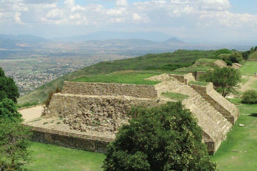 Full Day Guided Tour in Oaxaca with Lunch