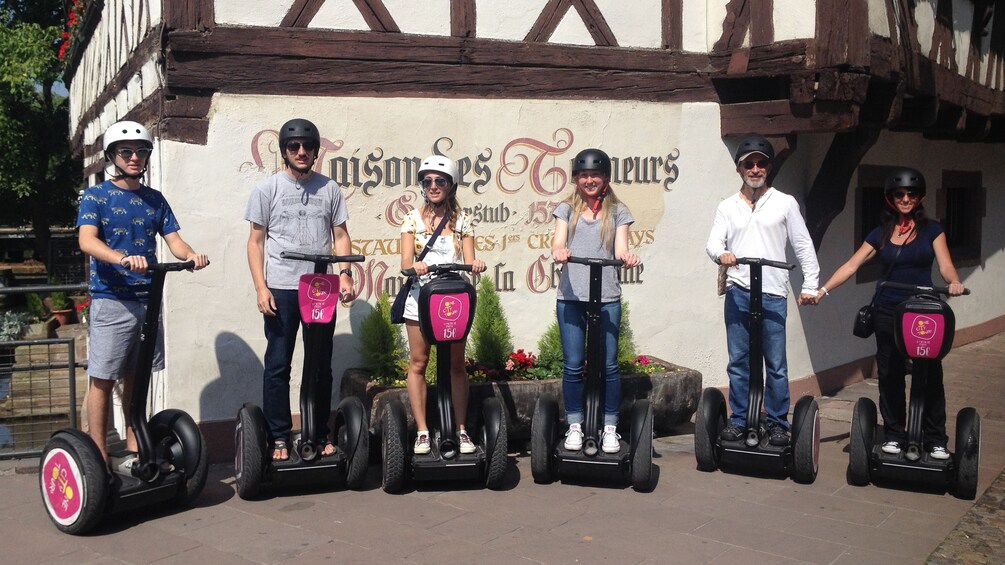 Charger l’élément 4 sur 5. Segway tour group in Strasbourg