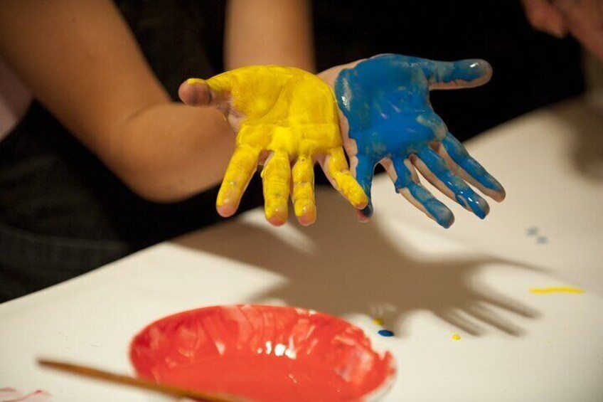 2-Hour Pottery Making Workshop in Ragusa