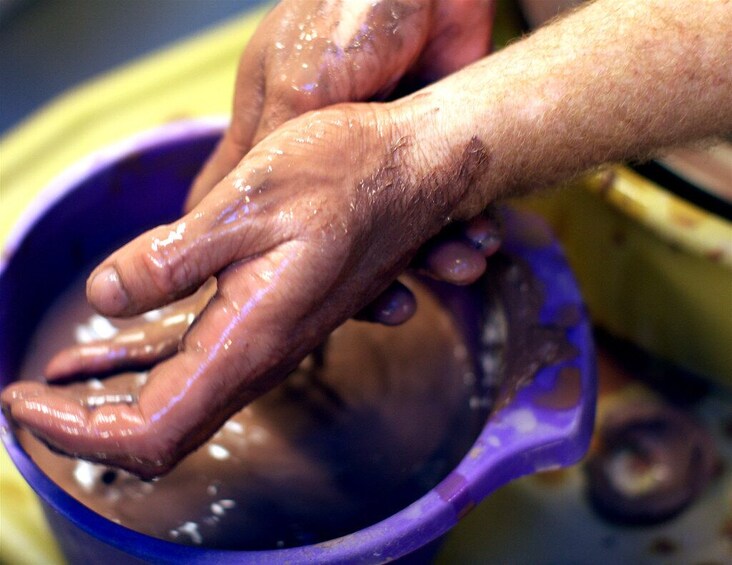 Traditional Pottery-Making Workshop in Omotesando
