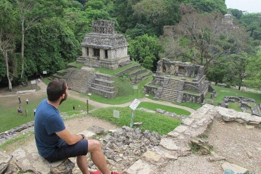 Tour cascadas de Agua Azul, Cascada Misol-Ha y Zona Arqueológica de Palenque.