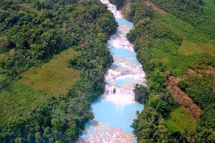 Tour cascadas de Agua Azul, Cascada Misol-Ha y Zona Arqueológica de Palenque.