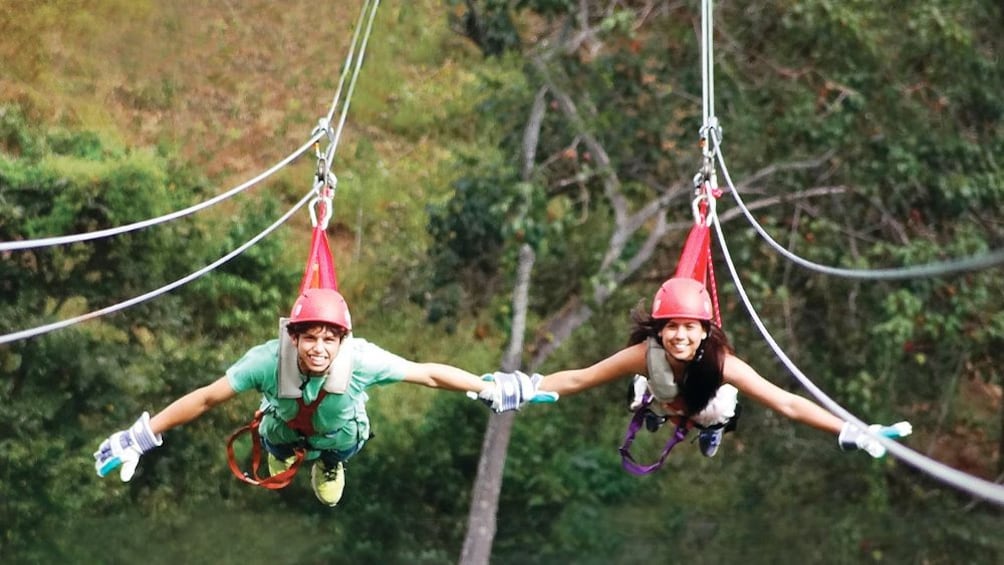 Couple on the Canopy Congo Trail in Costa Rica 