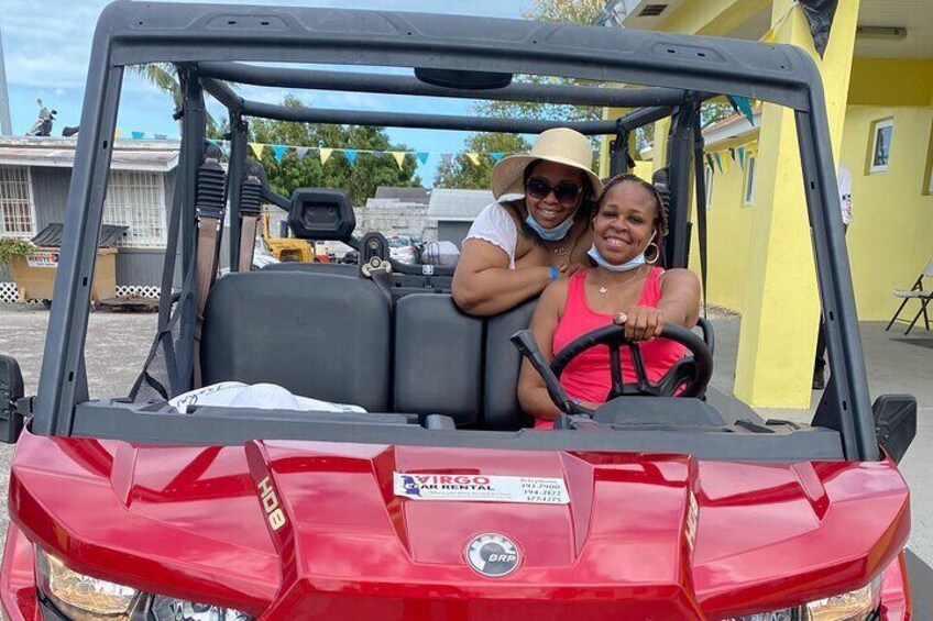 4-Hour Jeep Tour of New Providence (Inclusive of water & local deserts)