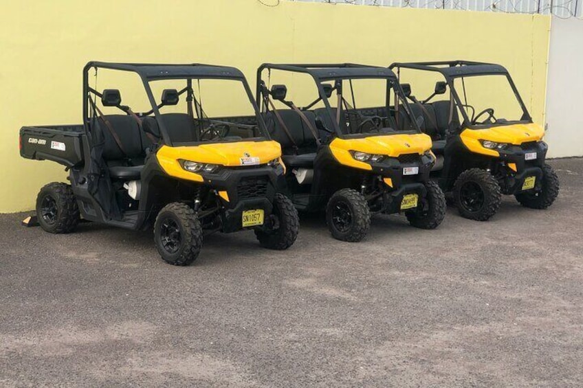 4-Hour Jeep Tour of New Providence (Inclusive of water & local deserts)