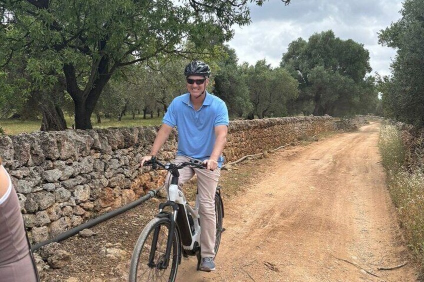 E-Bike, Apulian Sandwich and Wine