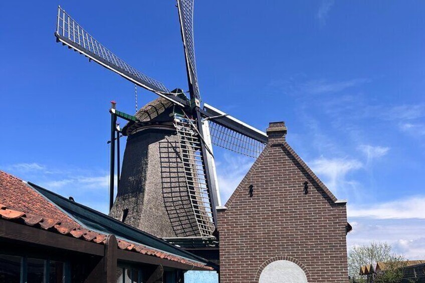 Customizable private tour windmills, clogs & cheese and more..