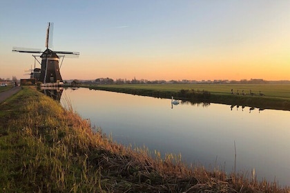 Halvdag privat tur fra Amsterdam eller (AMS) Schiphol. Kan tilpasses.