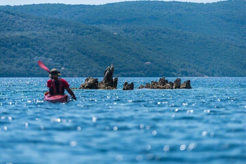 Full-Day Sea Kayaking Tour in Lefkada